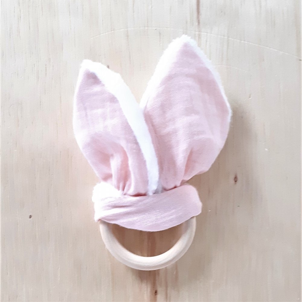 Anneau de dentition bebe double gaze rose et doudou blanc tout doux--2226238759628