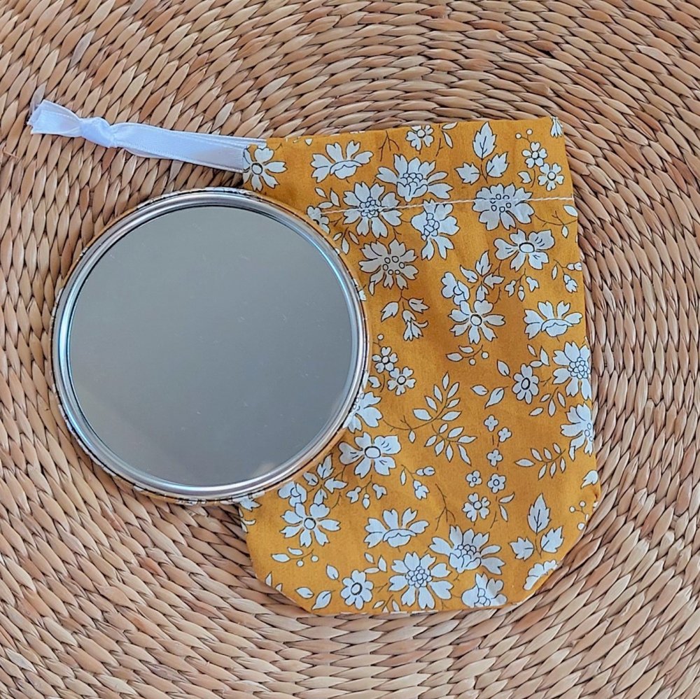 Miroir de poche avec sa pochette Capel moutarde--2226854637560