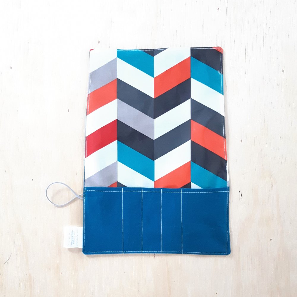 Trousse imperméable pour transporter les couverts motif chevron--2226184204029