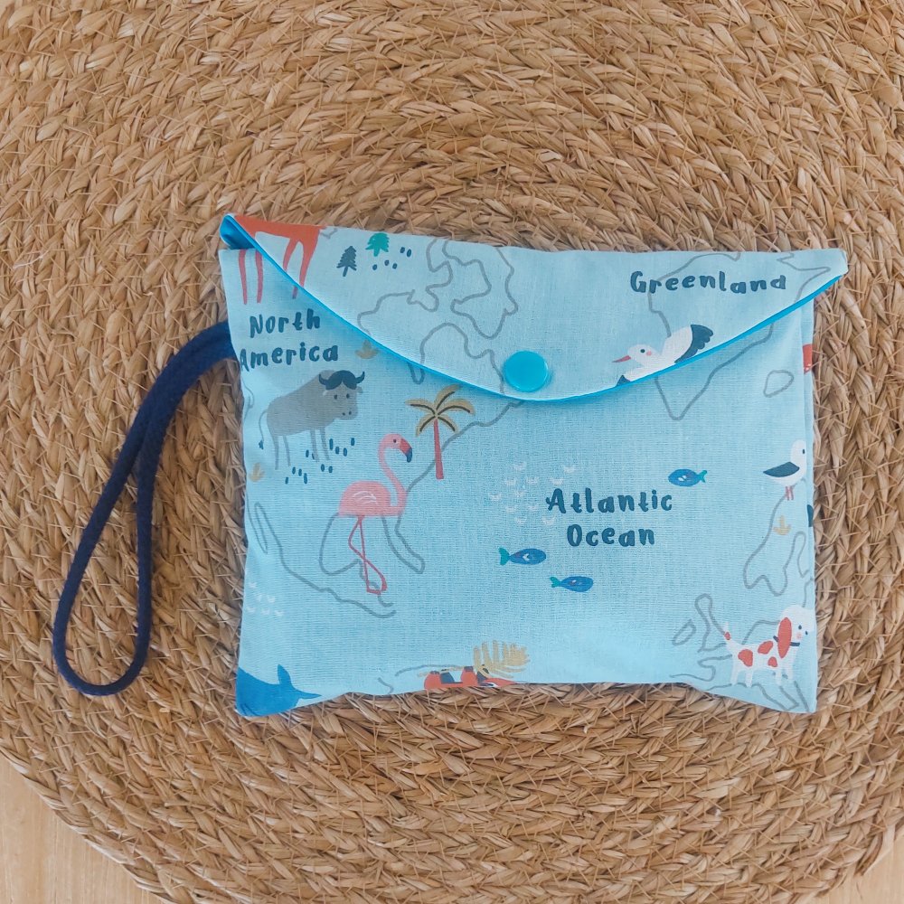 Bavoir bébé élastique + pochette + maxi lingette animaux du monde--2227431495146