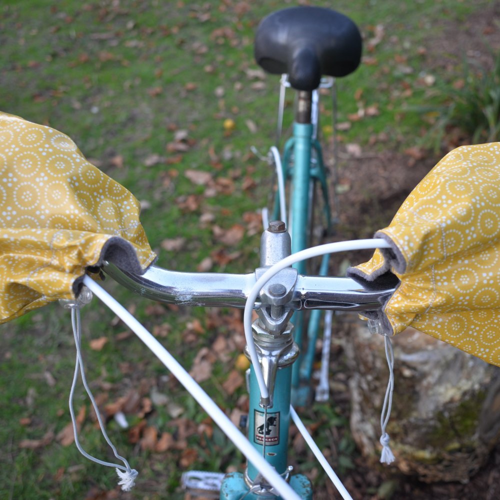 Protege mains guidon vélo impermeable enduit moutarde et doublé polaire grise--9996048557334