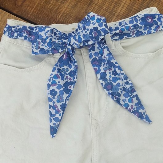 Ceinture bleue multi fonction foulard femme foulard ruban bleu tissu liberty Betsy lavande