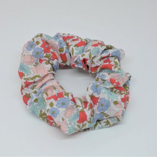 Chouchou cheveux scrunchie liberty Poppy and daisy rose poudre