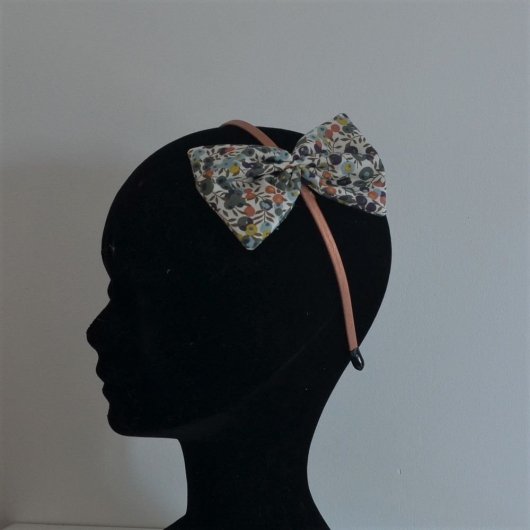 Serre tete noeud Liberty Wiltshire automne