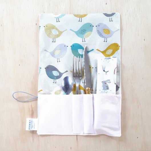 Trousse imperméable pour transporter les couverts motif Oiseaux