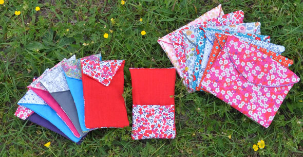 Barettes, Attaches, Bandeux, Serviettes, Trousseaux