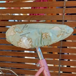 Couvre selle vélo, imperméable motif carte du monde vert d'eau