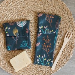 Etui imperméable brosse à dent/dentifrice avec sa pochette savons motif automne